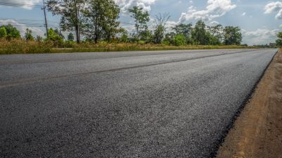 Benefits Of Commercial Asphalt Paving For High-Traffic Properties